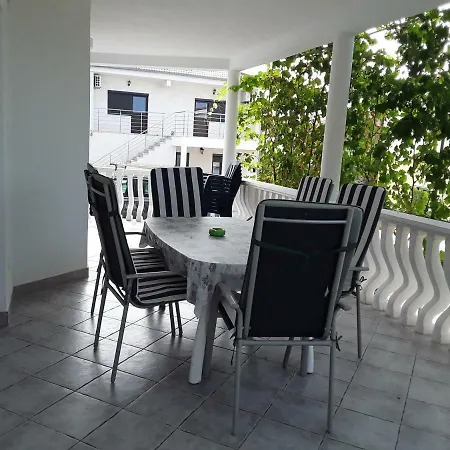 Apartment Mimi Vir